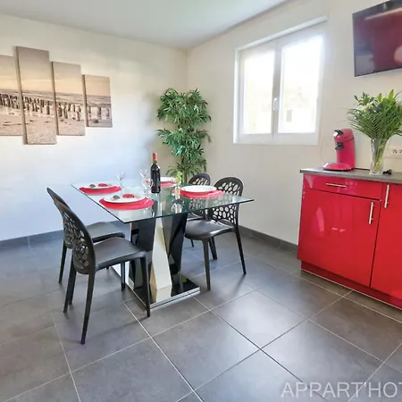 Appart' Hotel Cholet-3
