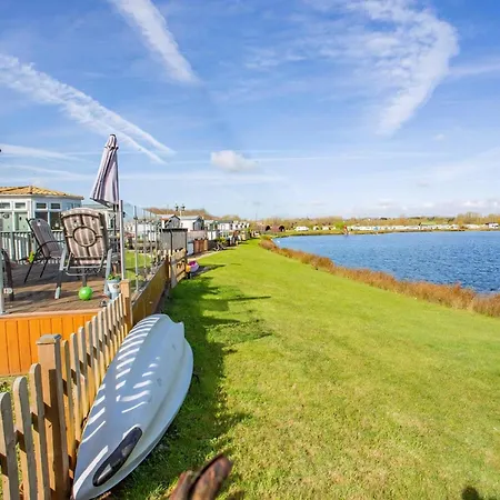 Croft Farm Water Park-2