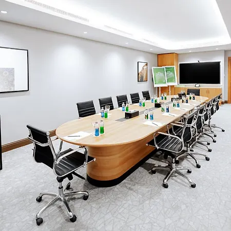 Holiday Inn Riyadh The Business District By Ihg-3