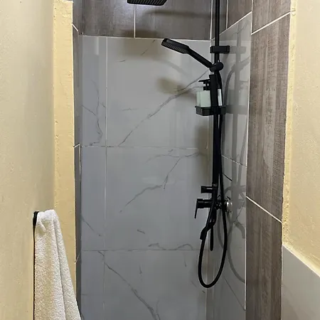 Naliya Guest House-3