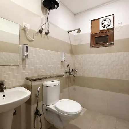 Glinzer Noida-3