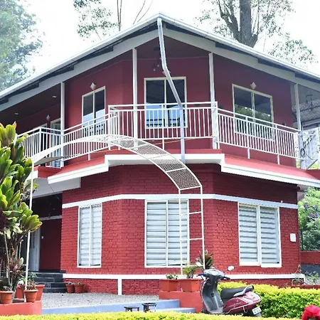 Golden Green Resort With Pool-2
