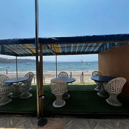 Palm Tree Resort And Restaurant-3