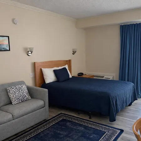 Courtyard Resort-2
