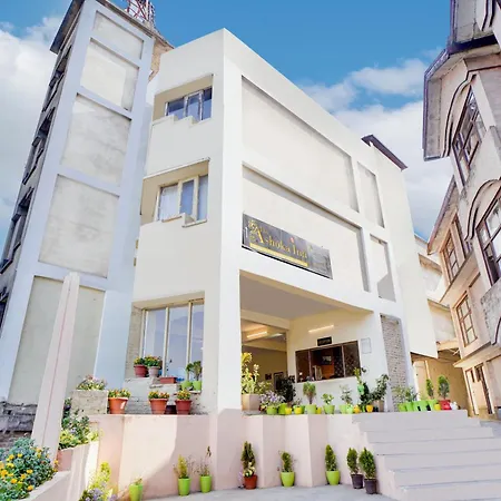 The Ashoka Inn 300Mts Walkable From Mall Road-3