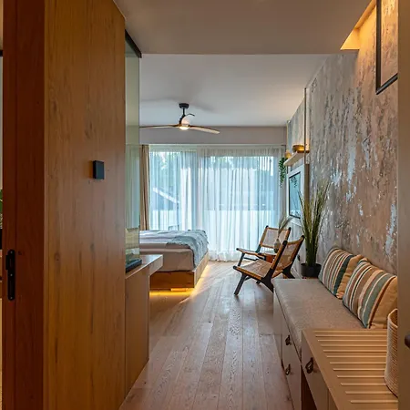 Reed Boutique Hotel & Bistro-2
