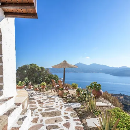 Castrum Traditional Sunset Suites-3
