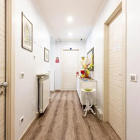 Titi Rooms-2
