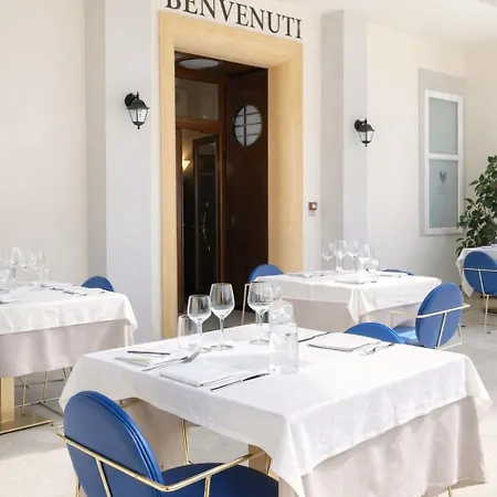 Hotel Villa Trieste-3