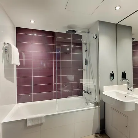 Premier Inn Düsseldorf City Friedrichstadt-3