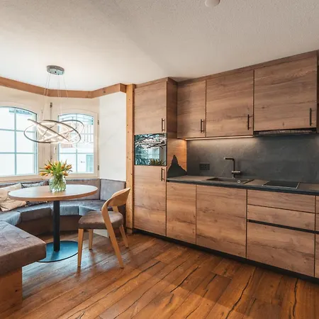 Laperle Apartments & Spa Access At Alpen Resort-3