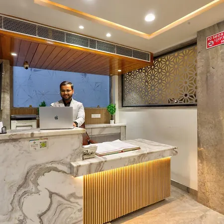 Hotel Kaca Inn - Near New Delhi Railway Station & Connaught Place-3