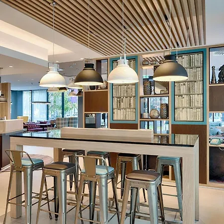 Premier Inn Frankfurt Westend-3
