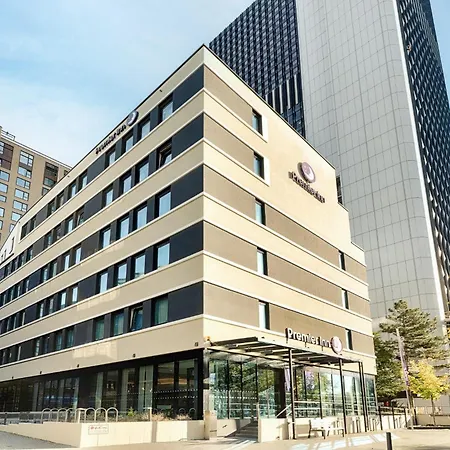 Premier Inn Frankfurt Westend-3