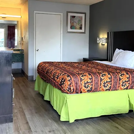 Regency Inn Three Rivers I-37-3