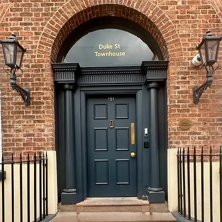 Epic Duke Street Townhouse, City Centre Apartments-2