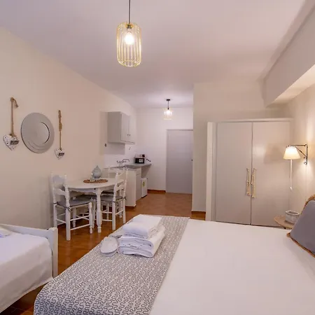 Villa Fiamegou Andros-3