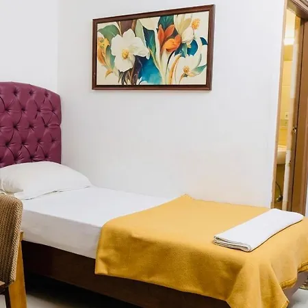 Royal Inn-3