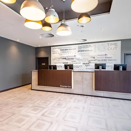 Premier Inn Muenchen City Zentrum-2