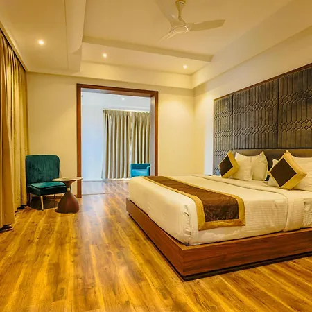 Classic Sapphire Ananta Bundi-3