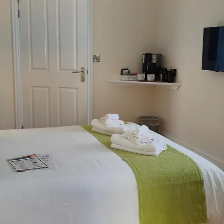 Chandler'S Lodge B&B-2