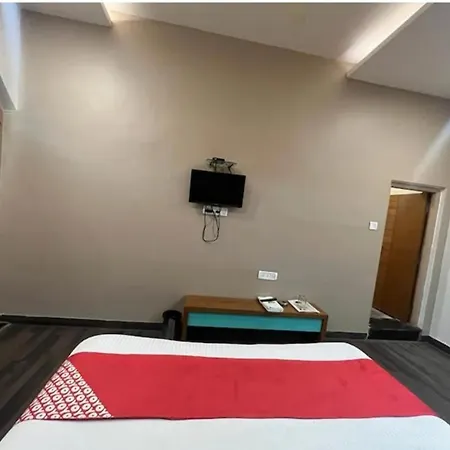 Hotel Shree Rameshwaram Near By Ram Mandir Ayodhya Dham-2