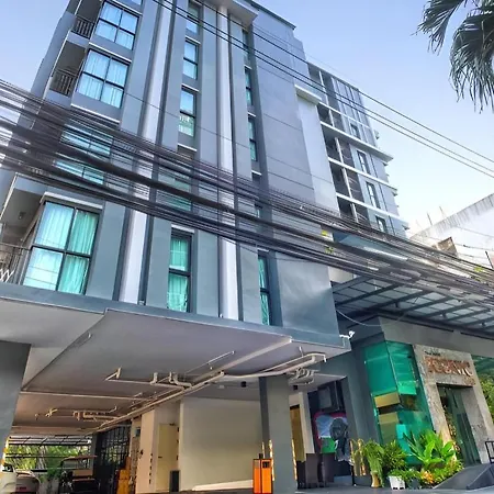 Iconic Hotel-3
