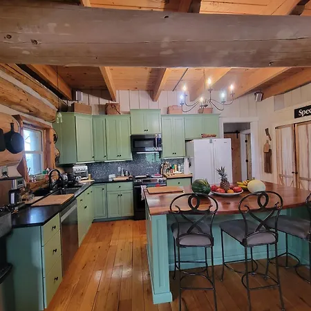 Firefly Creek Lodge-2