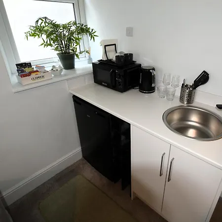 Crescent House-3