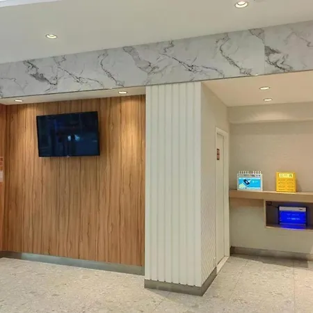 Goodrich Hotel-2