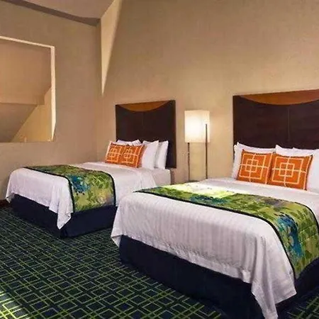 Inn & Suites Baltimore Downtown/Inner Harbor-3