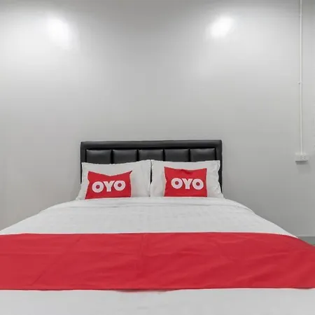 Oyo 818 Suksomboon Residence-2