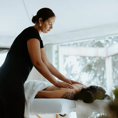 Te Whaanga Retreat & Spa-2