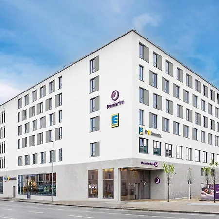 Premier Inn Rosenheim City Lokhoefe-3