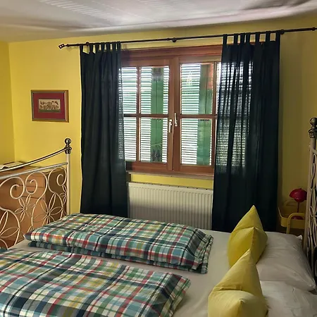 Evis Cottage-3