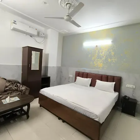Hotel The Diamond Ring-3
