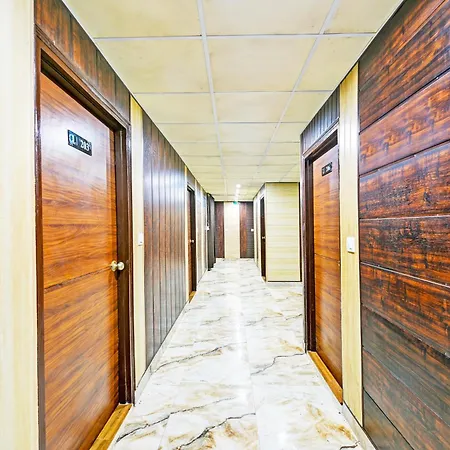 Hotel O By Oyo Lavish-2
