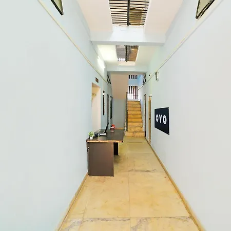 Hotel O Aj Guest House-2