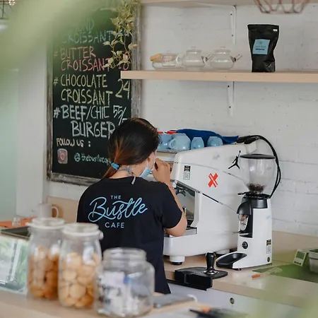 Bali Bustle Kuta Coliving & Coworking Space-2