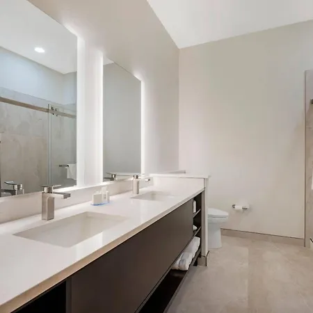 The J Hotel Dunedin Clearwater, An Ascend Collection Hotel-2