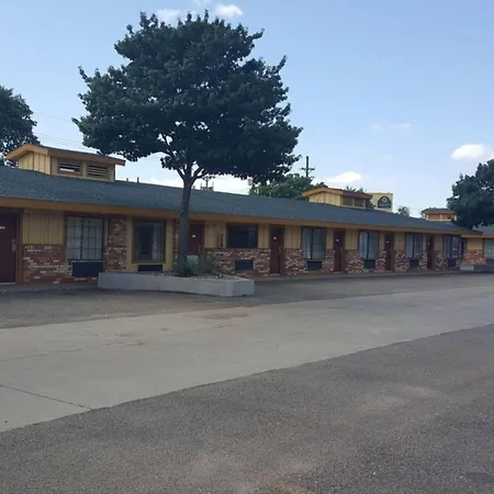 Travelodge By Wyndham Lubbock-3
