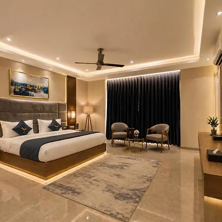 Hotel Eden Suites Delhi Airport-2