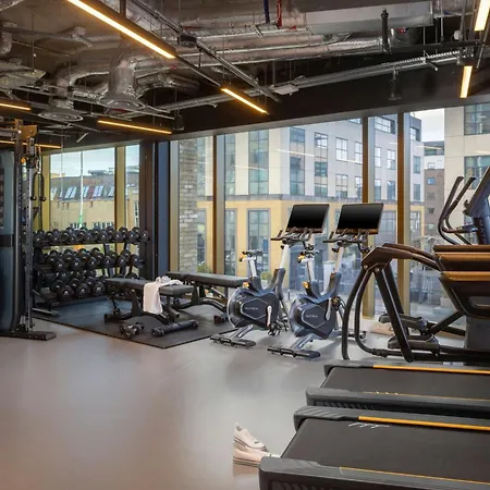 Moxy Dublin Docklands-3