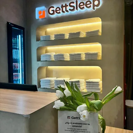 Gettsleep Madrid Airport T4S - Boarding Pass Required-2