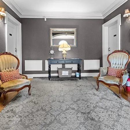 Historic Salyards Mansion By Heirloom Boutique Collection-2