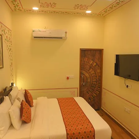 Hotel Virasat Haveli-2