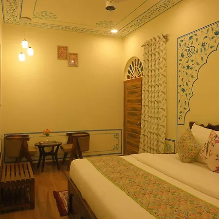 Hotel Virasat Haveli-3