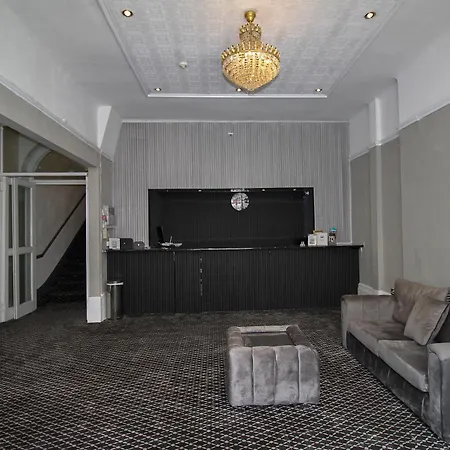 Hyde Park Court Hotel-3