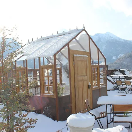 Carlton-Europe Vintage Adults Hotel-2