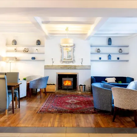 The Kings Head Country Hotel-2
